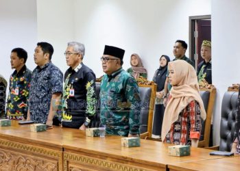Pemkab Pesibar dan Pengadilan Agama Krui Teken MoU, Dedi Irawan Tegaskan Komitmen Pelayanan Publik