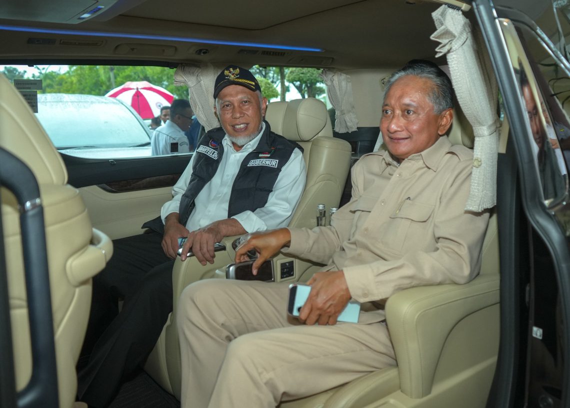 Menteri PU Instruksikan Jalur Lembah Anai Fungsional 24 Jam Selama Libur Lebaran