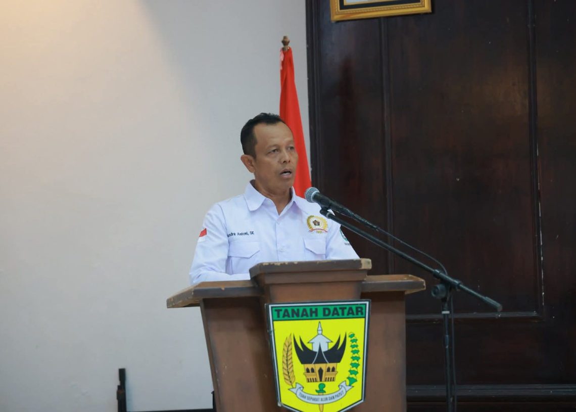 Chandra Antoni Dilantik Jadi Ketua PWI Tanahdatar Periode 2025-2028.