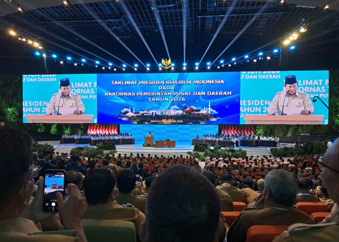 Bupati dan Wakil Bupati Pesibar Hadiri Rakornas Pemerintah Pusat dan Daerah di Sentul