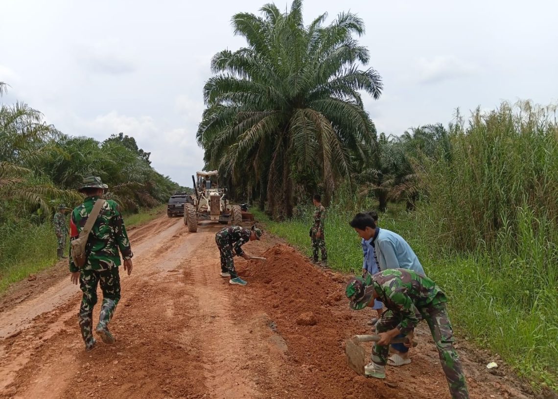 Progres Capai 68 Persen, Satgas TMMD 127 Terus Kebut Pengerjaan Jalan Wonosari-Rukun Makmur
