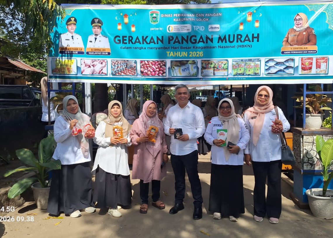 Gerakan Pangan Murah Pemkab Solok Diserbu Ratusan Warga