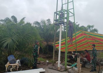 SATGAS TMMD 127 KODIM 0430/BANYUASIN GENJOT PEKERJAAN SUMUR BOR TITIK 3, TARGET SELESAI SEBELUM PENUTUPAN PROGRAM